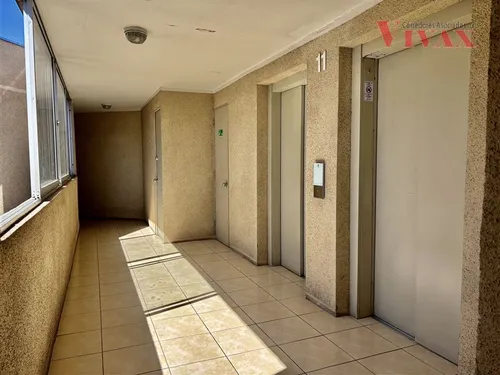 Departamento En Venta En La Florida, 3 Dorm, 2 Estacionamien