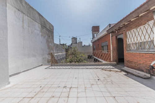 Imagen 30 de 30 de Venta · Casa Multifamiliar · Patio · Terraza · Cochera · Departamento Independiente · Ideal Renta