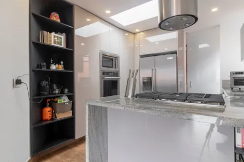 Edificio En Arriendo/venta En Santa Barbara Occidental. Cod A23770
