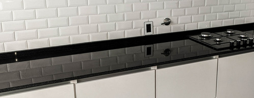 Mesada Granito Negro Brasil, Cocina - Forma Y Diseño