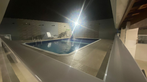 Imagem 20 de 27 de Locação Finais , Casa Com Piscina Ler O Anúncio
