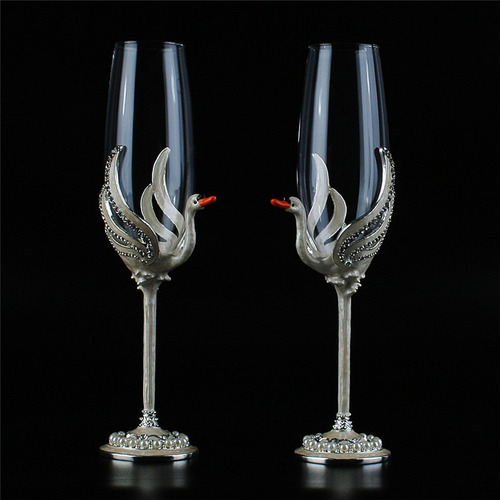 Imagen 3 de 7 de Accesorios Brindis Novios Cisnes
