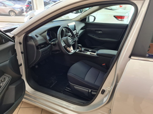 Imagen 9 de 25 de Nissan Sentra Advance Cvt Cesar
