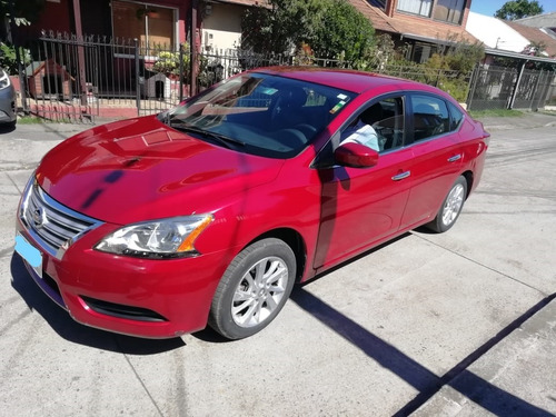Nissan Sentra 1.8, 2013, Rojo Metálico, 4 Puertas
