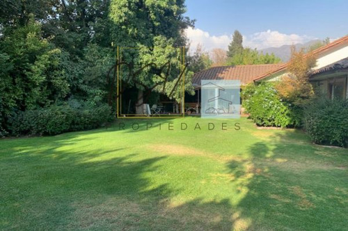 Se Vende Hermosa Casa Sector Lo Barneches