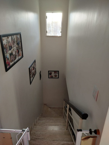 Imagem 2 de 17 de Sobrado Para Venda Com 2 Dormitórios No Bairro Rodeio Em Mogi Das Cruzes. - Ca00346 - 70284630