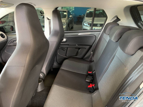 Imagem 13 de 14 de Volkswagen Up! 1.0 12v Tsi E-flex Move