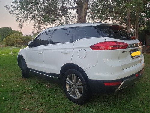 Imagen 3 de 8 de Geely Emgrand X7 Sport 2018 2.4 Gl At