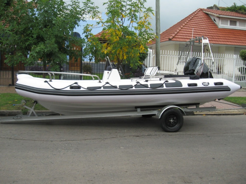 Imagen 12 de 14 de Kiel 5,6 M Matrizado Con Mercury 90 Hp 4 Tiempos Ecologico