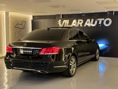 Mercedes-Benz Classe E 2.0 Avantgarde Turbo 4p