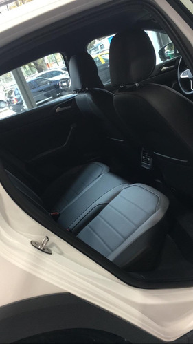 Imagen 11 de 14 de Volkswagen Nivus 2021 1.0 Tsi Tiptronic Highline Bb