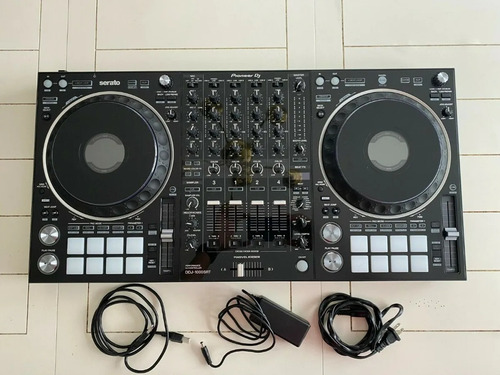 Imagen 2 de 3 de Pioneer Ddj-400 Controlador De Dj De 2 Canales