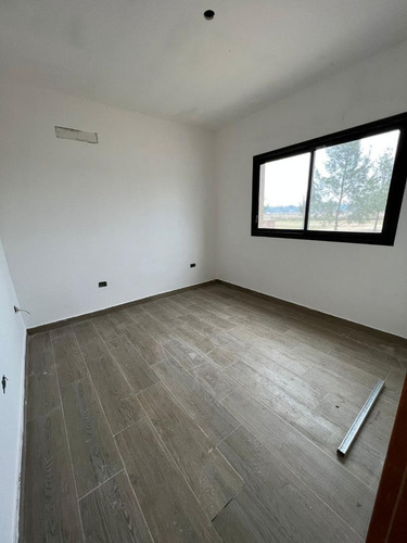 Imagen 12 de 24 de Casa En Venta En Barrio El Naudir