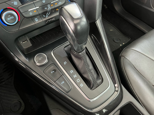 Ford Focus 2.0 TITANIUM 16V FLEX 4P POWERSHIFT