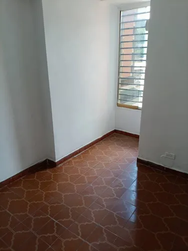Apartamento En Venta. El Paraíso.