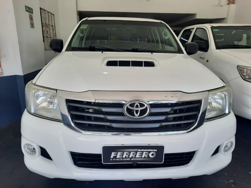 Toyota Hilux 4x4 2.5 Tdi Cab Doble Dx Pack 2014 Financio