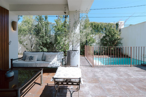 Impecable Y Práctica Casa En Condominio Casa Pueblo Cachagua