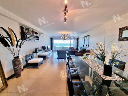 Imagen 7 de 22 de Apartamento En Torre Lobos Frente A Playa Brava, 3 Suites Y Servicio - Punta Del Este Brava