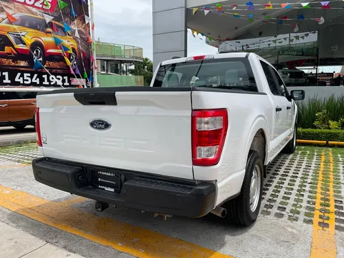 Ford F-150 3.3 XL Doble Cabina V6 4x2 At