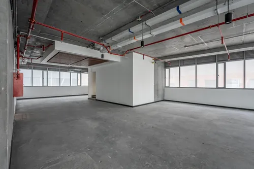 Oficina En Arriendo/venta En Chico Norte. Cod A1094081
