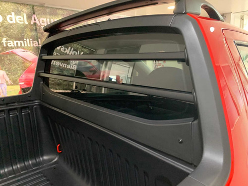 Imagen 3 de 11 de Volkswagen Saveiro Robust 2022