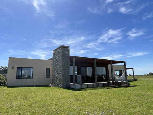 Casa En Pueblo Mio
