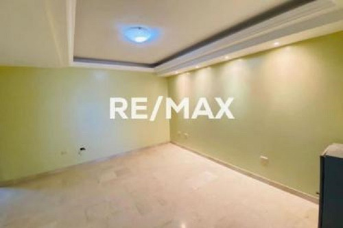 Imagen 6 de 7 de Apartamento En Alquiler Avenida El Milagro Marisabel Fernandez