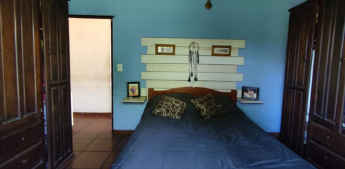 Quinta En - 4 Dormitorios 2 Baños 3 Cocheras - 180mts2 - Chascomús