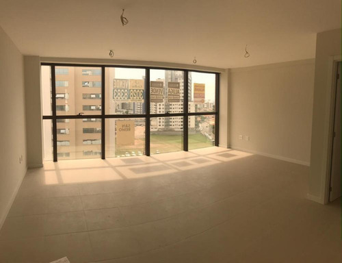 Imagem 10 de 13 de Sala Comercial Vista Mar, Andar Alto E 1 Vaga De Garagem. - Sa0704