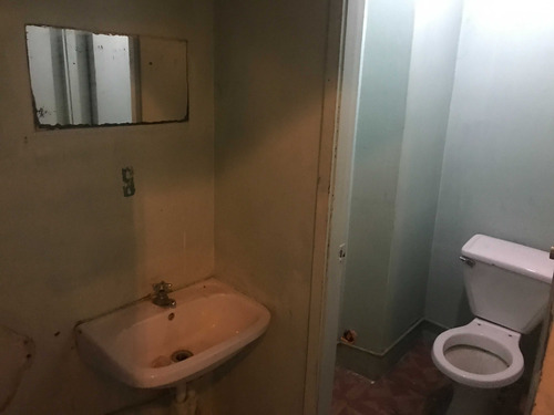 Arriendo De Local En Galeria En Puerto Montt (83614)