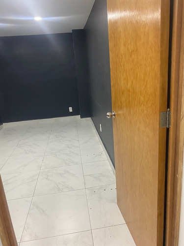 Imagen 11 de 17 de Oficina En Renta O Venta En Santander