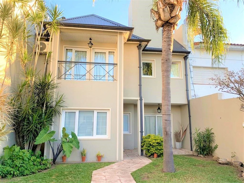 Imagen 8 de 14 de Casa 5 Amb - Piscina - Lote 8,66x34 // Las Bases 992