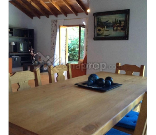 Imagen 8 de 23 de Chalet Villa Nordic Con Jardin Privado
