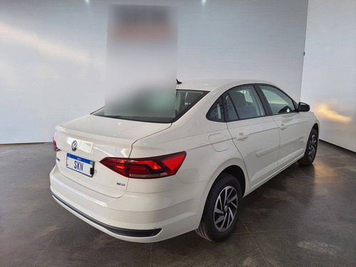 Imagem 4 de 7 de Volkswagen Virtus 1.6 Msi Total Flex Manual