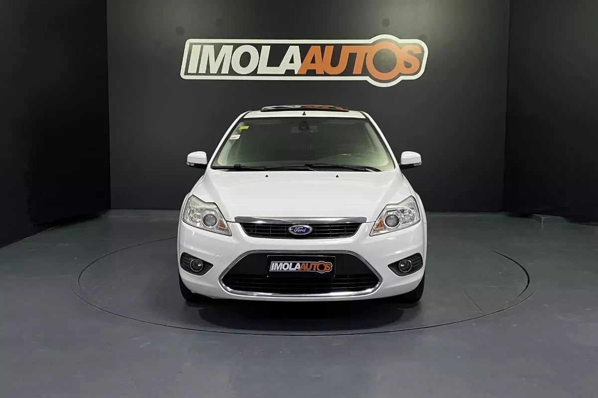 Ford Focus 2.0 Ghia At 5p 2012 Imolaautos