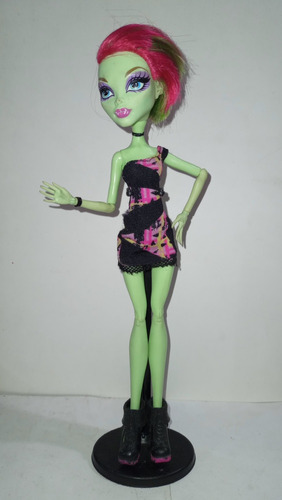 Muñeca Monster High Venus Mcflytrap