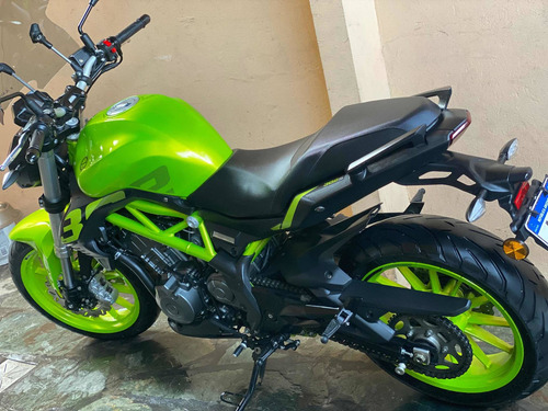 Imagen 5 de 8 de Benelli 302 S