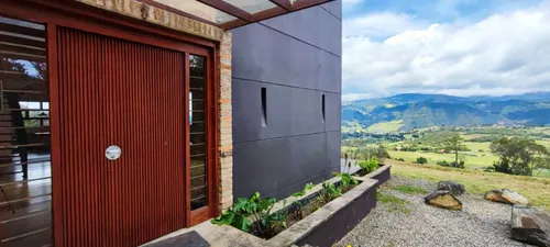 Casa En Venta En La Calera. Cod V12422