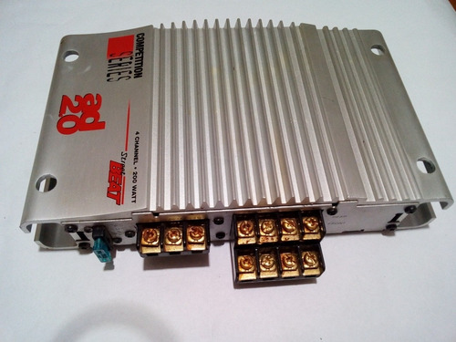 Imagen 2 de 4 de Planta Amplificador De 200 W 4 Canales Street Beat Ae2.0