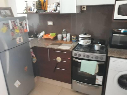 Imagen 6 de 13 de Se Vende Hermoso Departamento, 2 Dormitorio, Con Patio Exclusivo, Zona Abasto.
