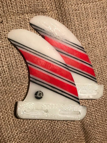 Imagen 3 de 9 de Combo Quillas Windsurf Wave Style 2+1 G10 Construction