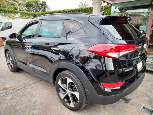Imagen 4 de 13 de Hyundai Tucson 2017 2.0 Limited Tech At