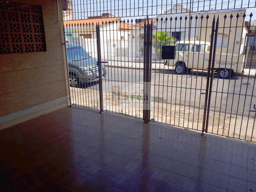 Casa Térrea : Vila Assis / Sorocaba - V16224