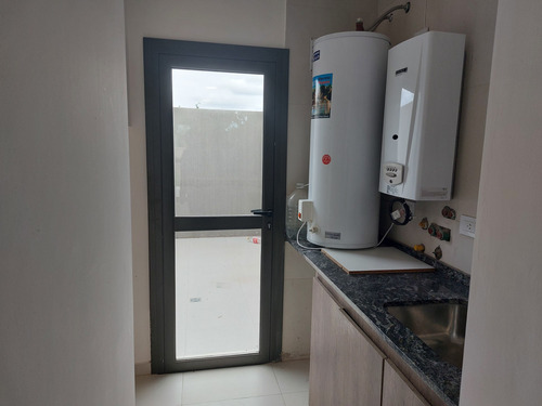 Imagen 8 de 15 de Dúplex · Venta · Barrio Privado · 3 Dormitorios