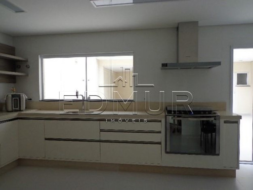 Sobrado - Parque Industriario - Ref: 15685 - V-15685