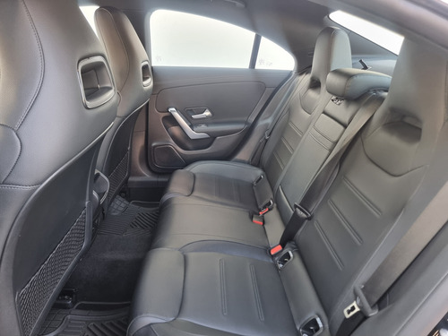 Mercedes-Benz Clase CLA 1.3 200 Progressive