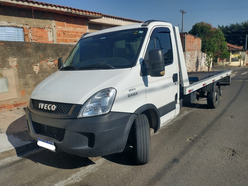Imagem 9 de 11 de Iveco Daily 35s14