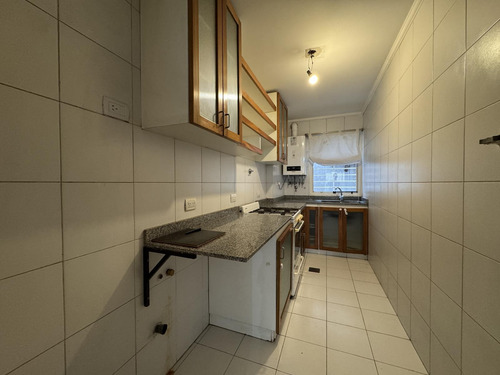 Alquiler 3 Ambientes Apto Profesional · 85m2 · Cochera