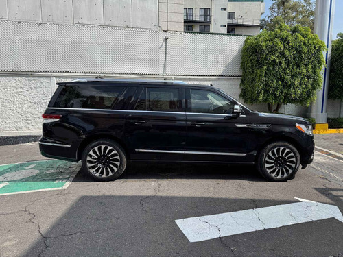 Lincoln Navigator 2024