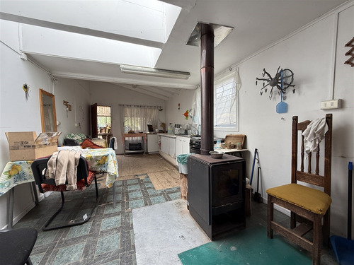 Casa En Venta De 4 Dorm. En Arauco